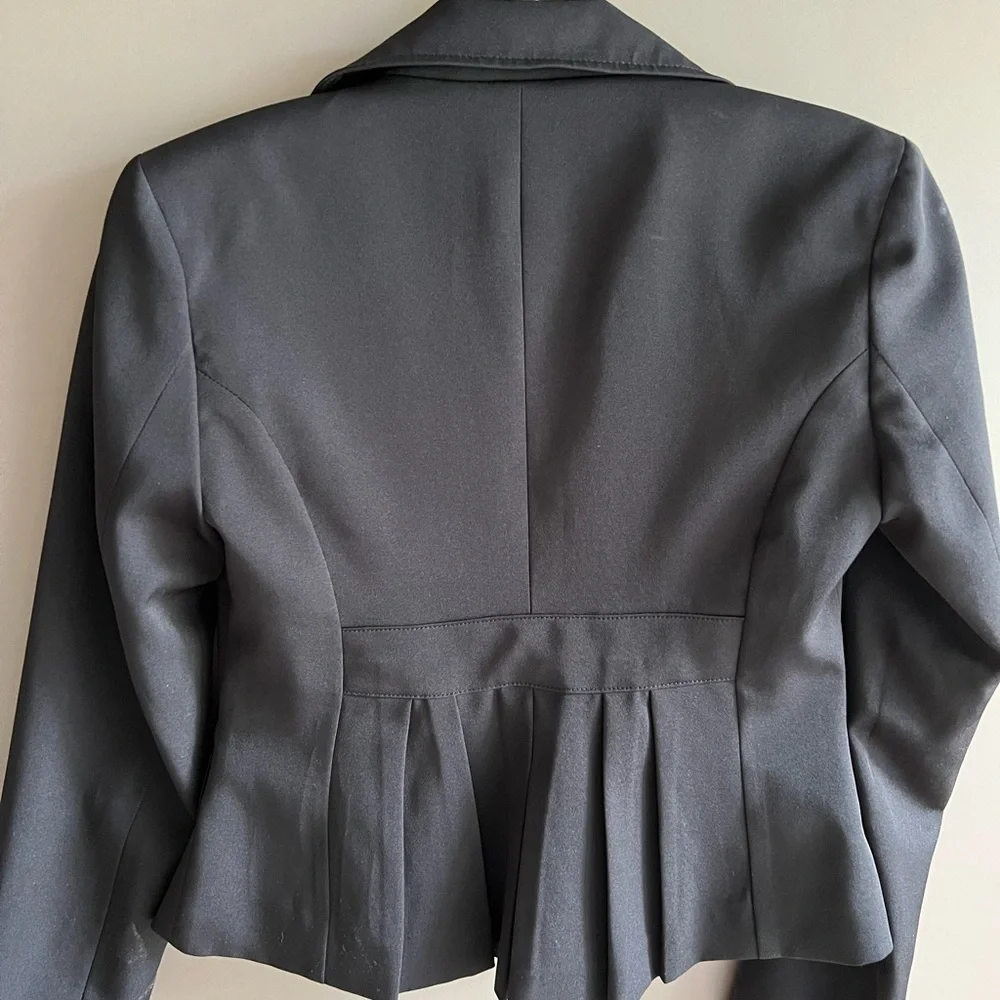 Cropped blazer - Picture 5 of 6